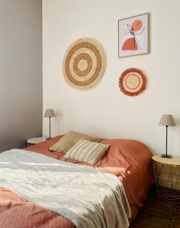 Studio L'Instant Apartment Angouleme Exterior photo